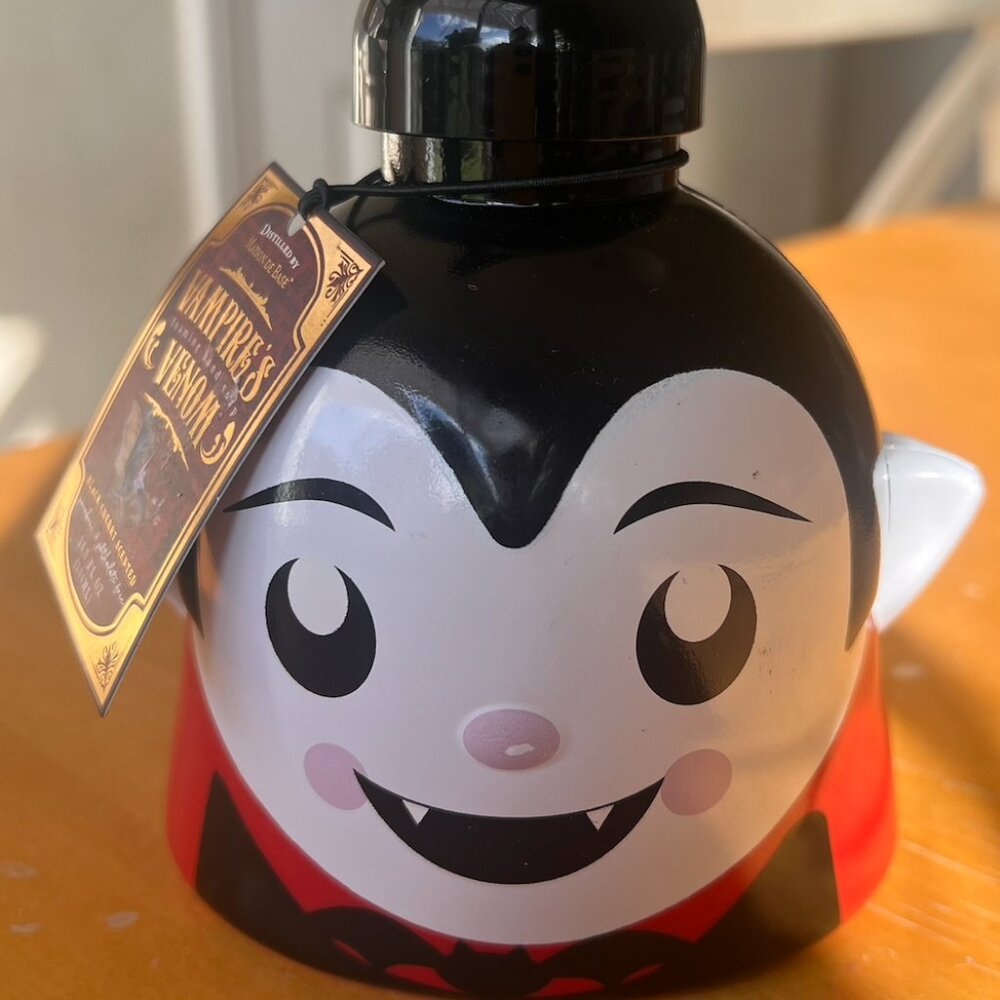 Maison de Base Dracula Foaming Hand Soap Vampires Venom Black Cherry Scented